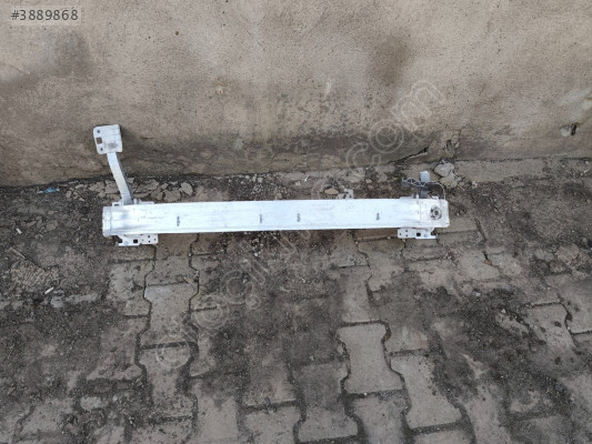 Citroen C3 ön Tampon demiri 2023 2025