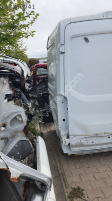FORD TRANSİT14/22  SAG SOL CAMURLUK VE ARKA PANEL
