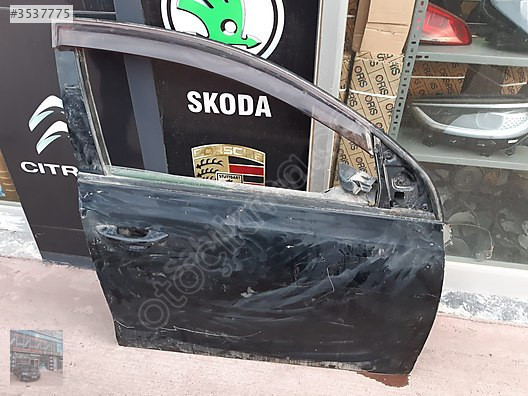 GOLF 6 SAĞ ÖN KAPI