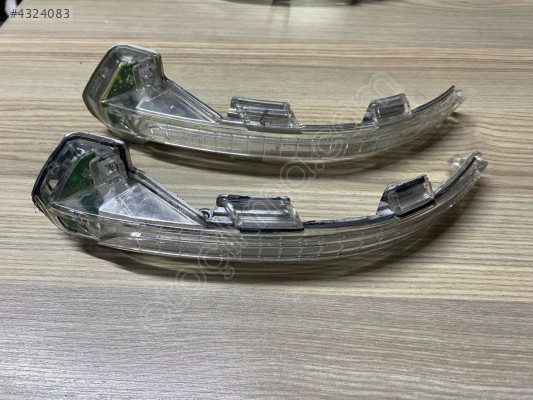 PASSAT B8 SOL AYNA SİNYALİ 3G0949101 ÇAĞRI OTO MASLAK