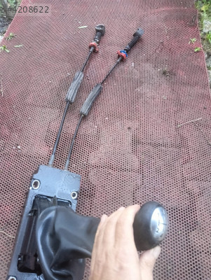 Renault Clio vites kolu ve halatı