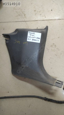RANGER 98-02 SAĞ KAPİ DİREK ALT BAKALİTİ