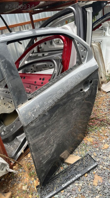 PEUGEOT 301 SOL ARKA KAPI ORİJİNAL ÇIKMA PEJO