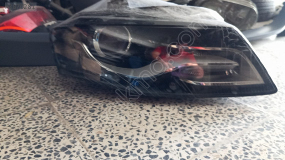 Audi a4 sag far çıkma yedek parça