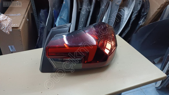 OPEL CORSA F SAĞ STOP LED ÇIKMA ORJİNAL YEDEK PARÇA