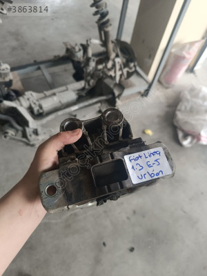 FİAT LİNEA 1.3 E5 MOTOR TAKOZU HATASIZ ORJİNAL ÇIKMA