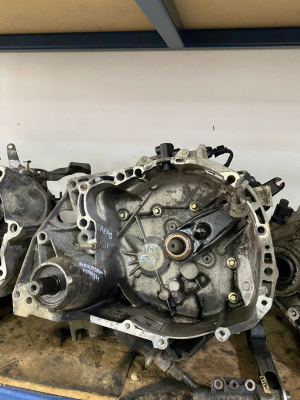 RENAULT CLİO 2 1.5 E4 ARKADAN MARŞLI ŞANZIMAN