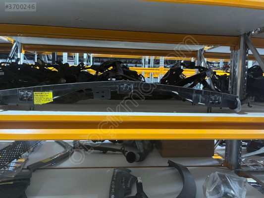 MERCEDES W213/E180/E200 FAR BAĞLANTI KONSOLU