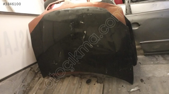 VOLKSWAGEN GOLF 5 ORJİNAL ÇIKMA MOTOR KAPUTU