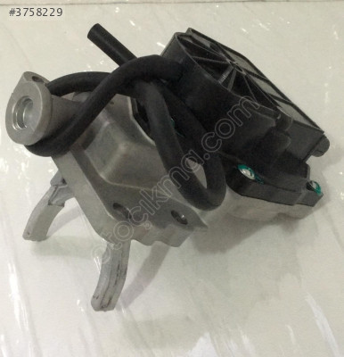 TOYOTA HİLUX 2006-2014 ARAZİ  VAKUMU