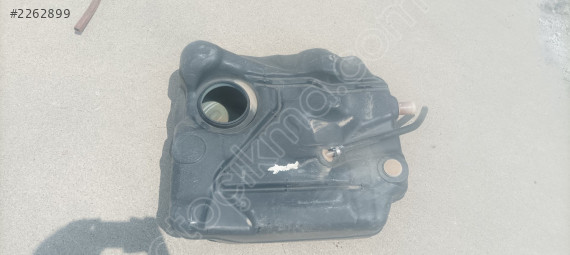 FORD FOCUS 3 YAKİT DEPOSU