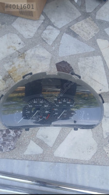 Peugeot 206 gösterge saati otomobil çift soket