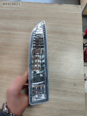 SİS LAMBASI COROLLA 02-04 KARE SOL