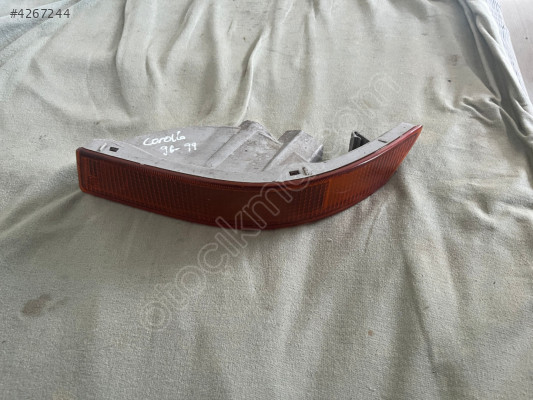 TOYOTA COROLLA A101 SOL ÖN TAMPON SİNYALİ ORJİNAL