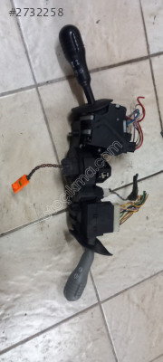 Çıkma Renault twingo silecek sinyal kolu