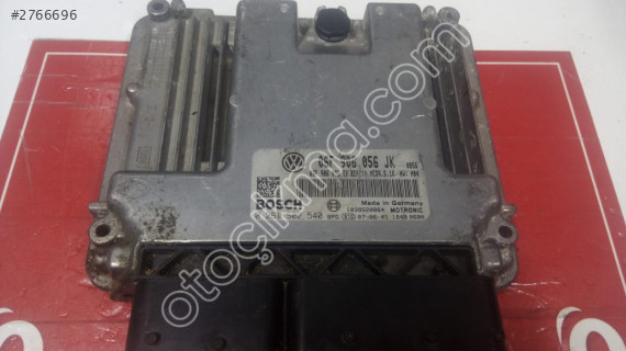 Volkswagen Golf 06F906056JK 0261S02540 MOTOR BEYNİ