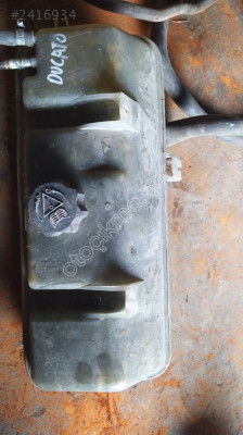 Fiat Ducato motor su bidonu orjinal çıkma