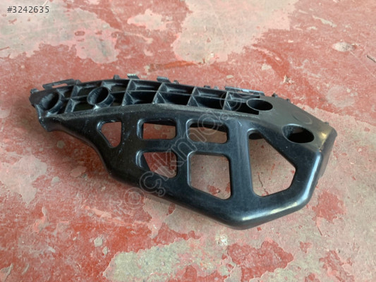 TOYOTA AURİS ÖN TAMPON BRAKETİ SAĞ 5253502050