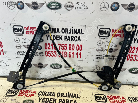 MERCEDES C SERİSİ W205 SOL ÖN CAM KRİKOSU ORJİNAL ÇIKMA PARÇ