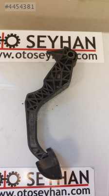 1T1721318C Volkswagen Caddy 2008 debriyaj pedalı