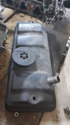 Partner-berlingo-saxo-106 karbüratörlü külbütör kapak çıkma