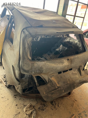 2011 b160 Mercedes benz komple satılık araç yanıktır