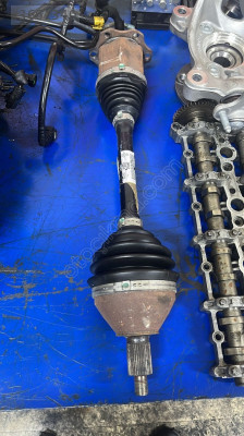 T cross Polo İbiza sol aks 2Q0407271bq