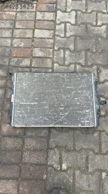 VOLKSWAGEN PASSAT SU RADYATÖRÜ