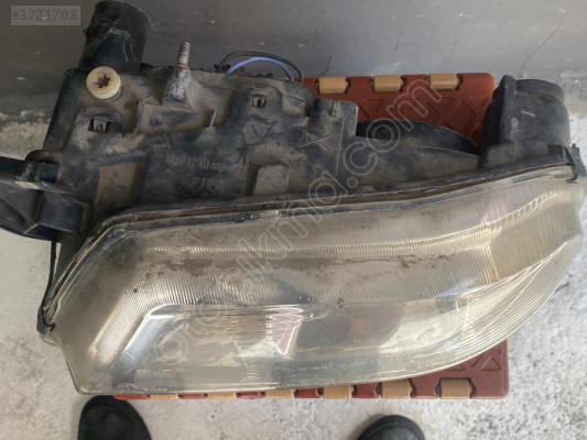 Alfa Romeo 156 sol ön far çıkma