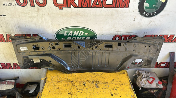TOYOTA COROLLA ARKA PANEL