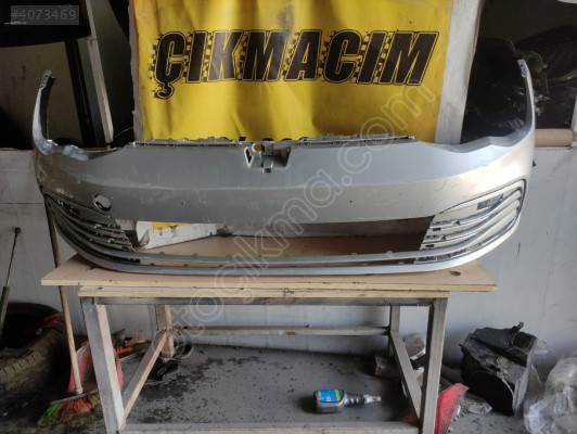 Golf 8 ön tampon 5H0807221