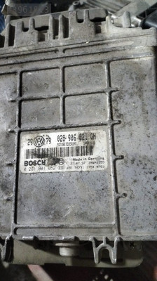 0281001652 Volkswagen Golf 1..9 motor beyni