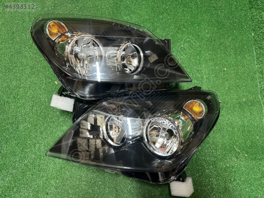 Opel Astra H Sağ Sol Füme Siyah Zemin Far 2004-2014 DEPO