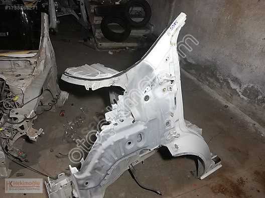Ford Tourneo Custom Sol Ön Çeyrek Sacı Podye Marşıpiyel