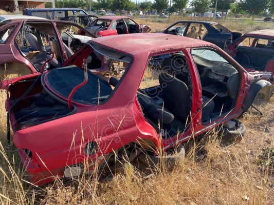 FORD ESCORT SAĞ ÖN KOLTUK ORJİNAL ÇIKMA