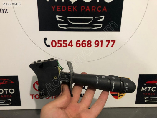 RENAULT MEGANE-1 SİLECEK KOLU ORJİNAL