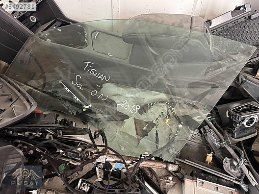 VOLKSWAGEN TİĞUAN ÇIKMA ORJİNAL SOL ÖN KAPI CAMI 2016-2020