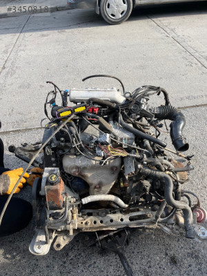 RENAULT MEGANE 1 1.6 8V MOTOR KOMPLE