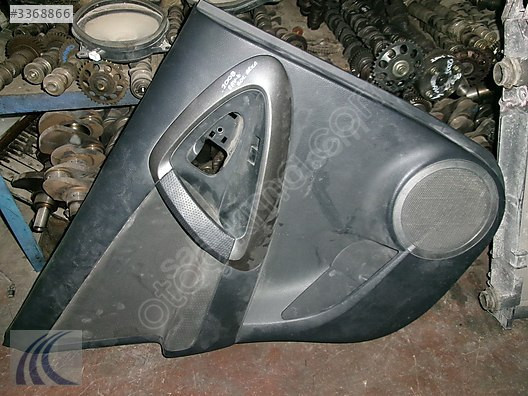 TOYOTA RAV4 2007 ÇIKMA SOL ARKA KAPI DÖŞEMESİ