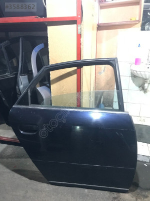 AUDİ A6 SAĞ ARKA KAPI 2000 MODEL