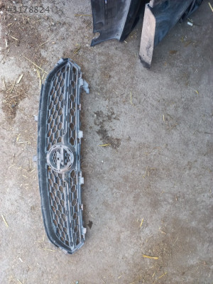 Opel corsa f ön panjur iç ızgara