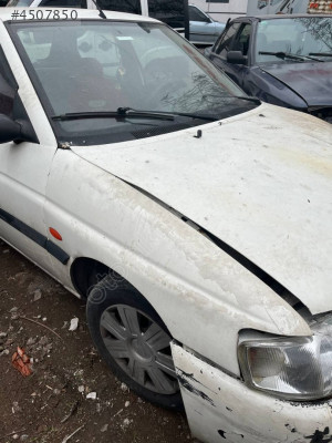 FORD ESCORT SAĞ ÖN ÇAMURLUK