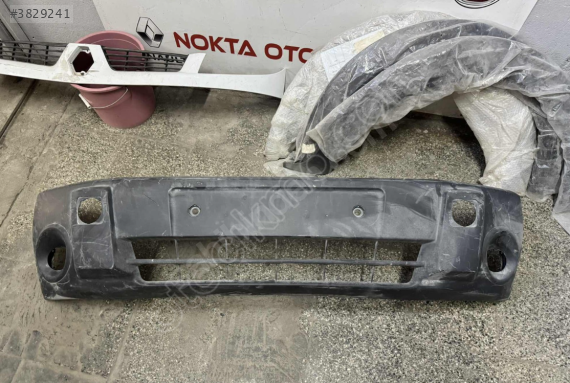 FORD CONNECT ÖN TAMPON SİSLİ EYUPCAN OTO'DA