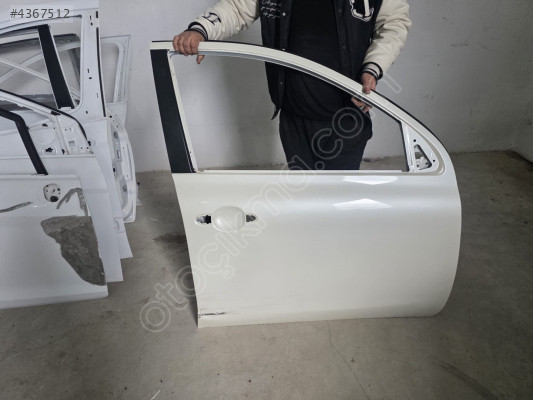 2013/2017 NİSSAN MİCRA BEYAZ SAĞ ÖN KAPI ORJINAL LOKALLIK