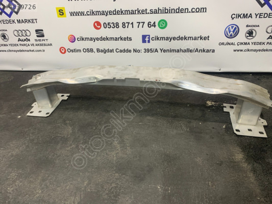 Audi A3 2013-2016  Ön Tampon Demiri 8V0807109