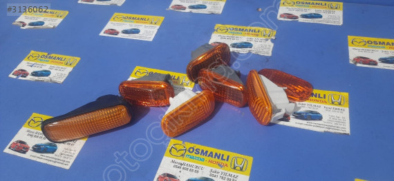 Honda Çamurluk Sinyali