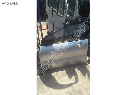 2006 MITSUBISHI LANCER ÇIKMA HATASIZ ORJINAL SAĞ ÖN KAPI