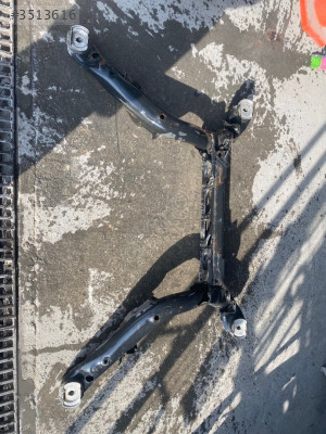 AUDİ A6 ARKA TRAVERS 2012-2016 4G0 505 288