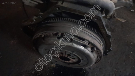 Mercedes sprinter 308, 638 kasa  4 silindir yedek parça