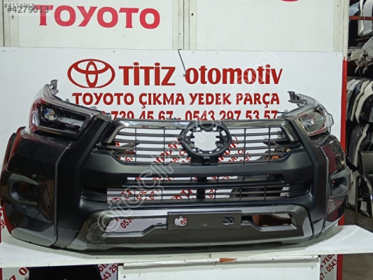 TOYOTA HİLUX ÖN TAMPON 2023/2024